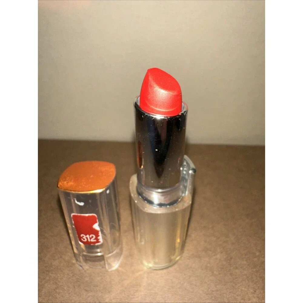 L'Oréal Paris Infallible Le Rouge Lipstick 312 RAVISHING RED, silver tube